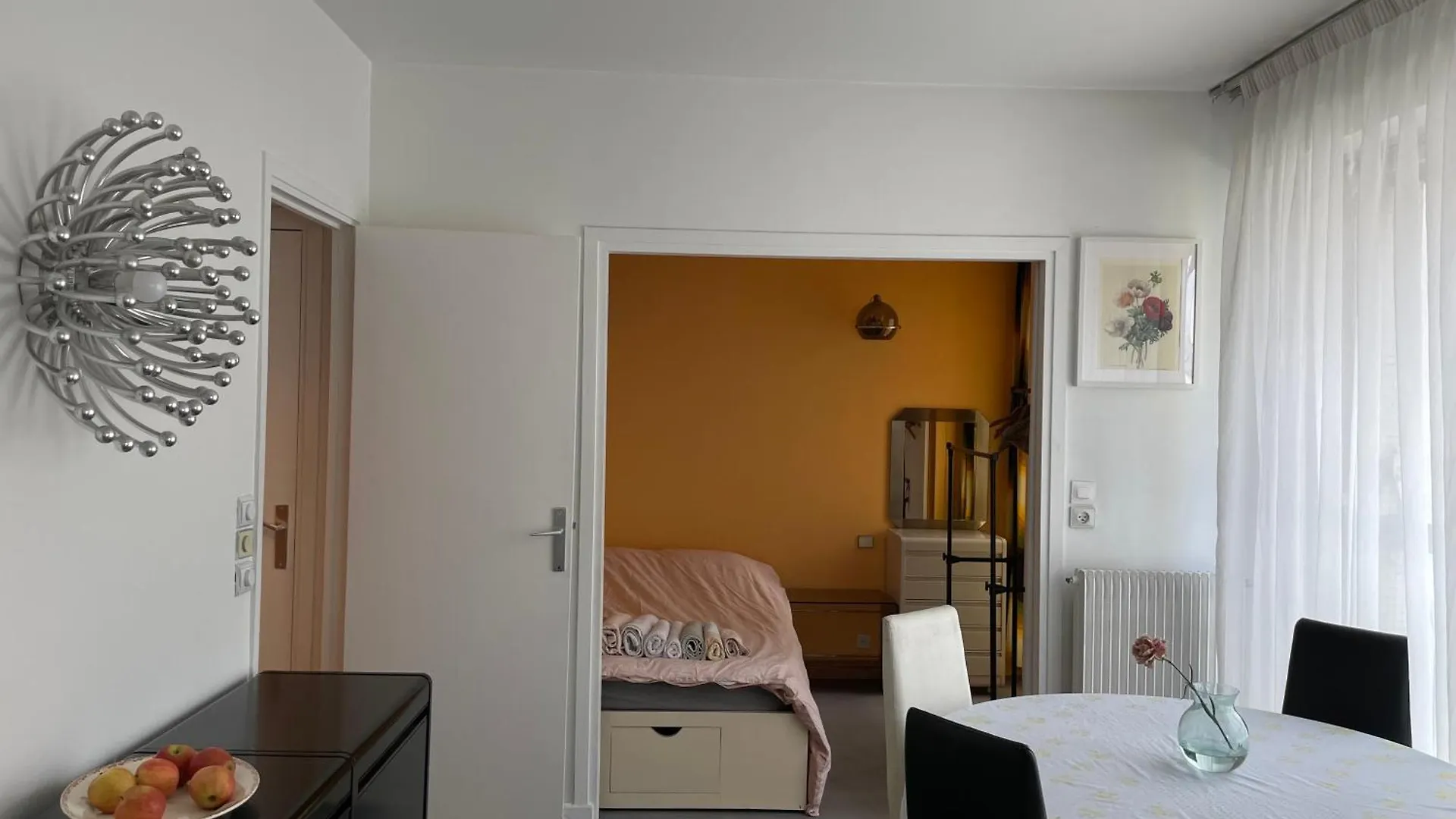 Big Apartment With Terrace & Central Location Париж